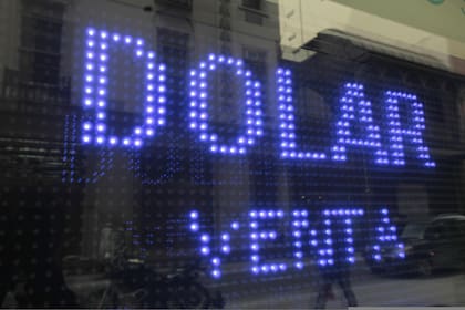Dólar blue hoy: a cuánto cotiza el miércoles 18 de noviembre