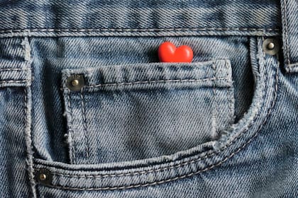 Los jeans tienen un remache que nadie sabe para qué sirve (Foto: Pixabay)