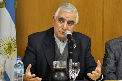 Monseñor Jorge Lozano obispo Gualeguaychú Iglesia fútbol AFA Grondona Prode