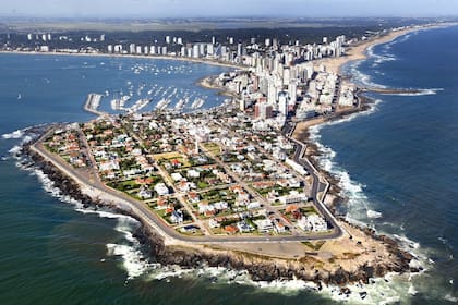Punta del Este es uno de los destinos elegidos por los empresarios argentinos